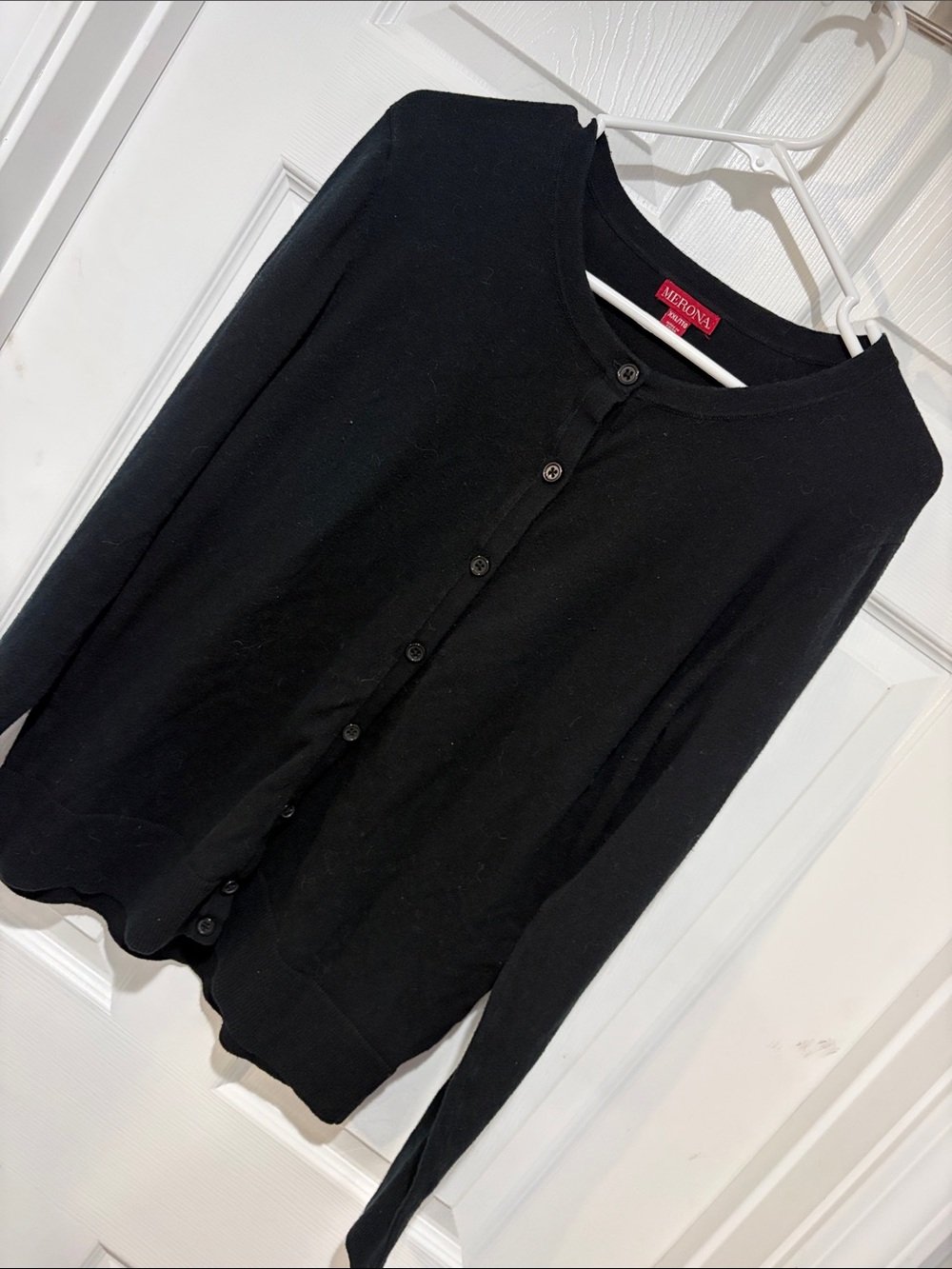 MERONA Classic Black 8-Button Cardigan Thin Sweater